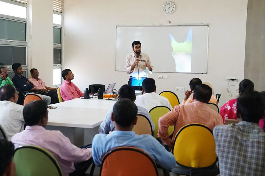 Shrimad Rajchandra Gurukul organises a conference on educational outreach