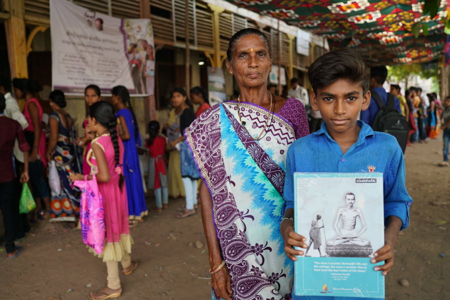 Shrimad Rajchandra Educational Aids 2018 benefits 1.5 lakh students