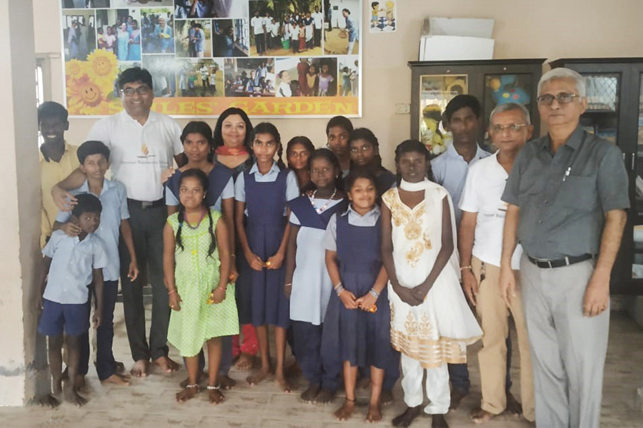 Volunteers of Chennai make a difference in the lives of the differently abled