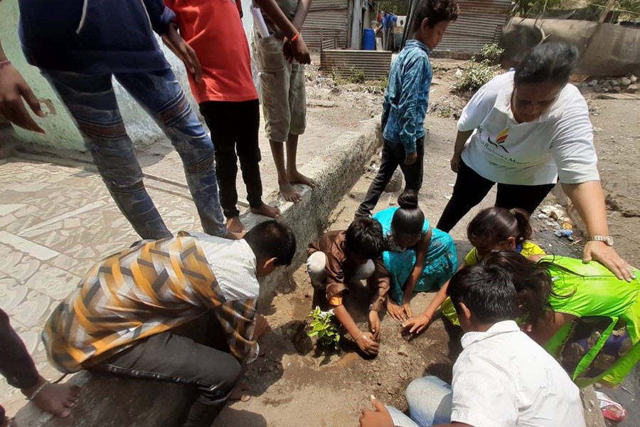 Making the world greener one tree at a time, this World Environment day!