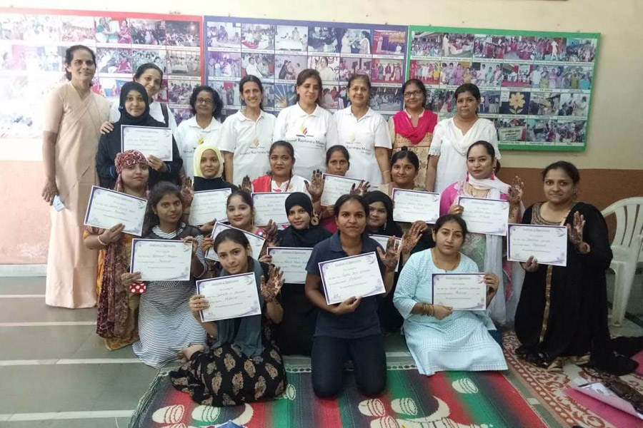 From Learning to Earning - A mehendi charts the course for under-privileged women in Mumbai