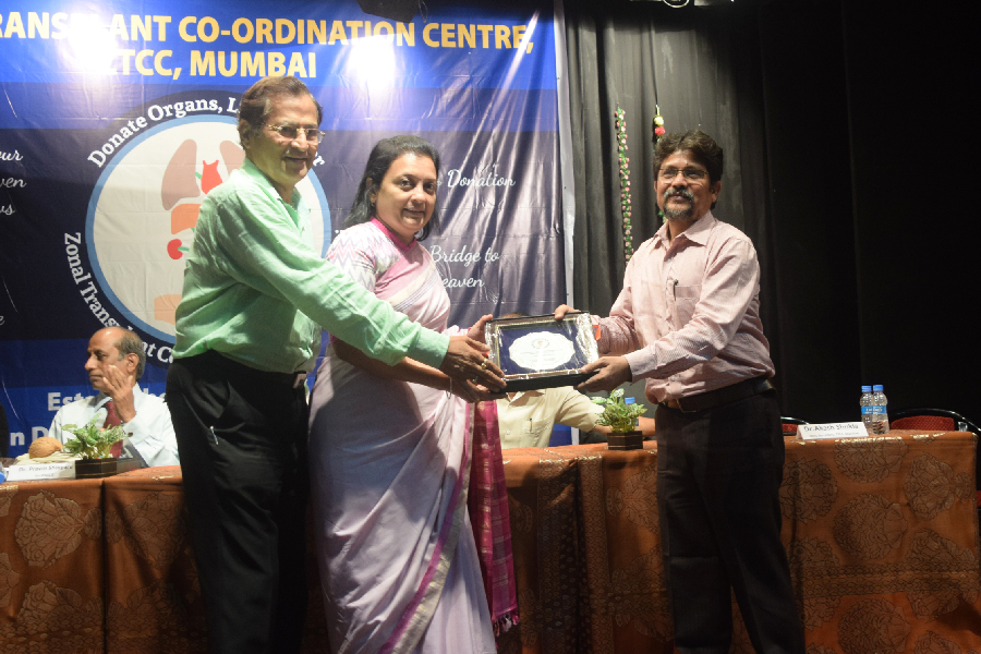 Shrimad Rajchandra Love and Care gets felicitated by Zonal Transplant Coordination Centre for its Organ Donation Programme